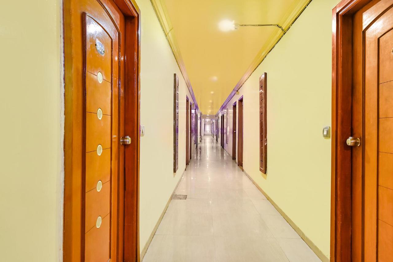 אחמדאבאד Fabhotel Kadamb Inn מראה חיצוני תמונה