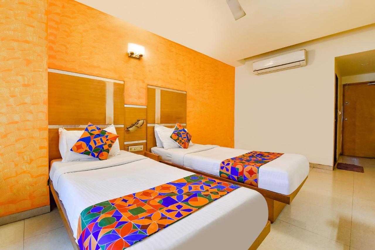 אחמדאבאד Fabhotel Kadamb Inn מראה חיצוני תמונה